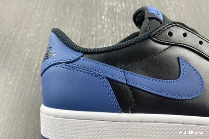 186 1863 Mystic Low OG CZ0790- 1 Jordan Navy Soft Retro 0703